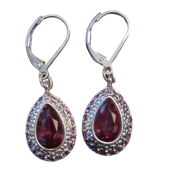 Purple Dangle Earrings Rhinestone Collier Folle Fantaisie Avon NRT Teardrop - Picture 1 of 11